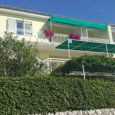 Apartments Dario Krk Town Exterior foto